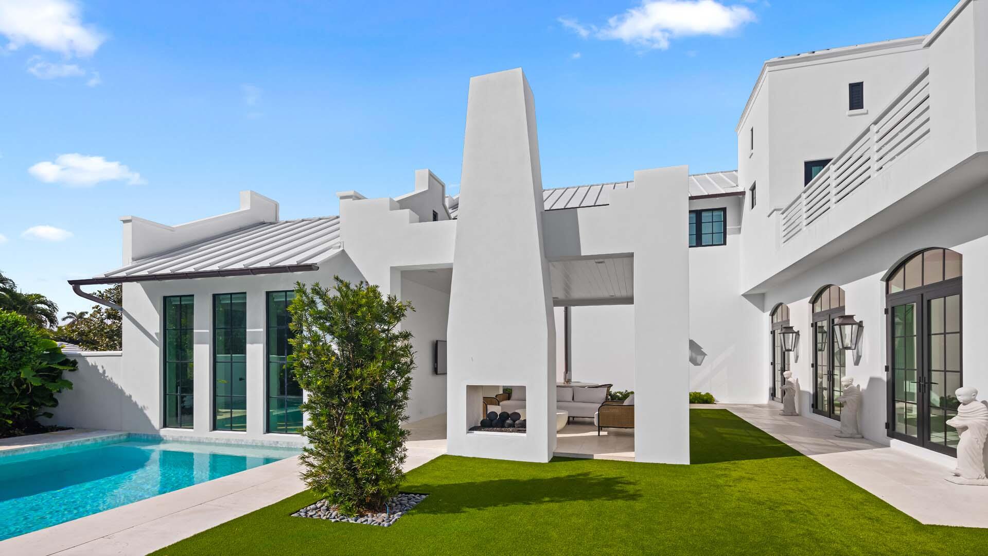 734 S Ocean Boulevard