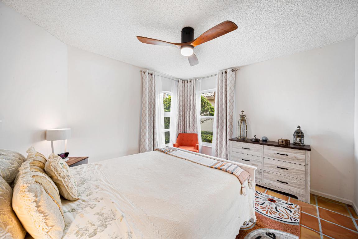 6087 Bay Isles Drive, Boynton Beach