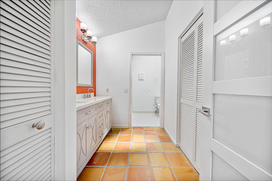 6087 Bay Isles Drive, Boynton Beach