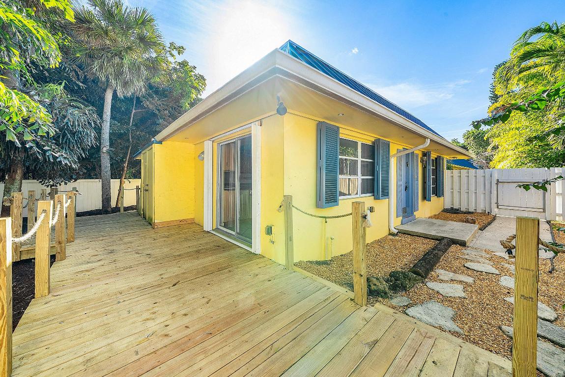 111 SE 7th Avenue A,B,C,D