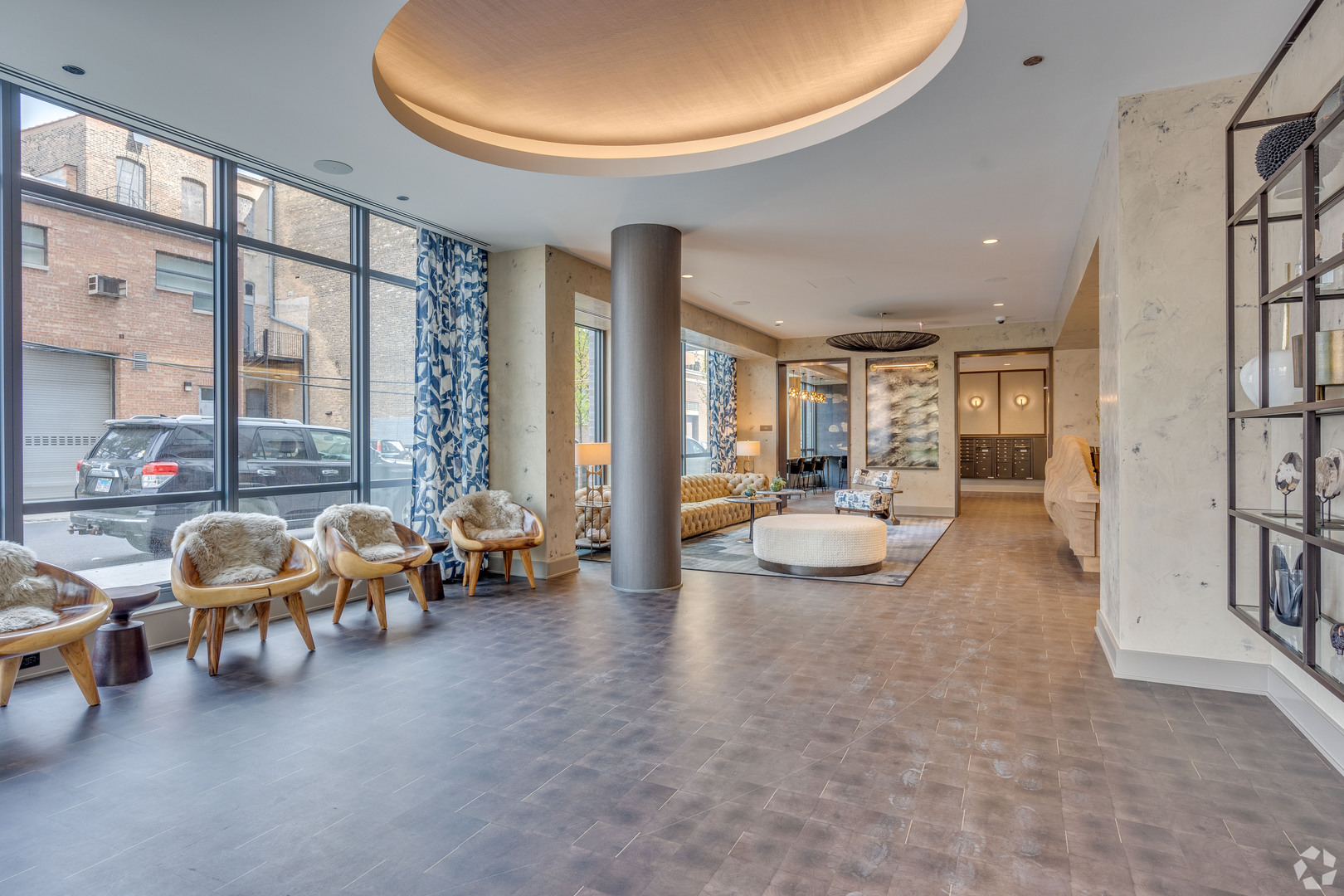 740 N Aberdeen Street Unit: PH-1120