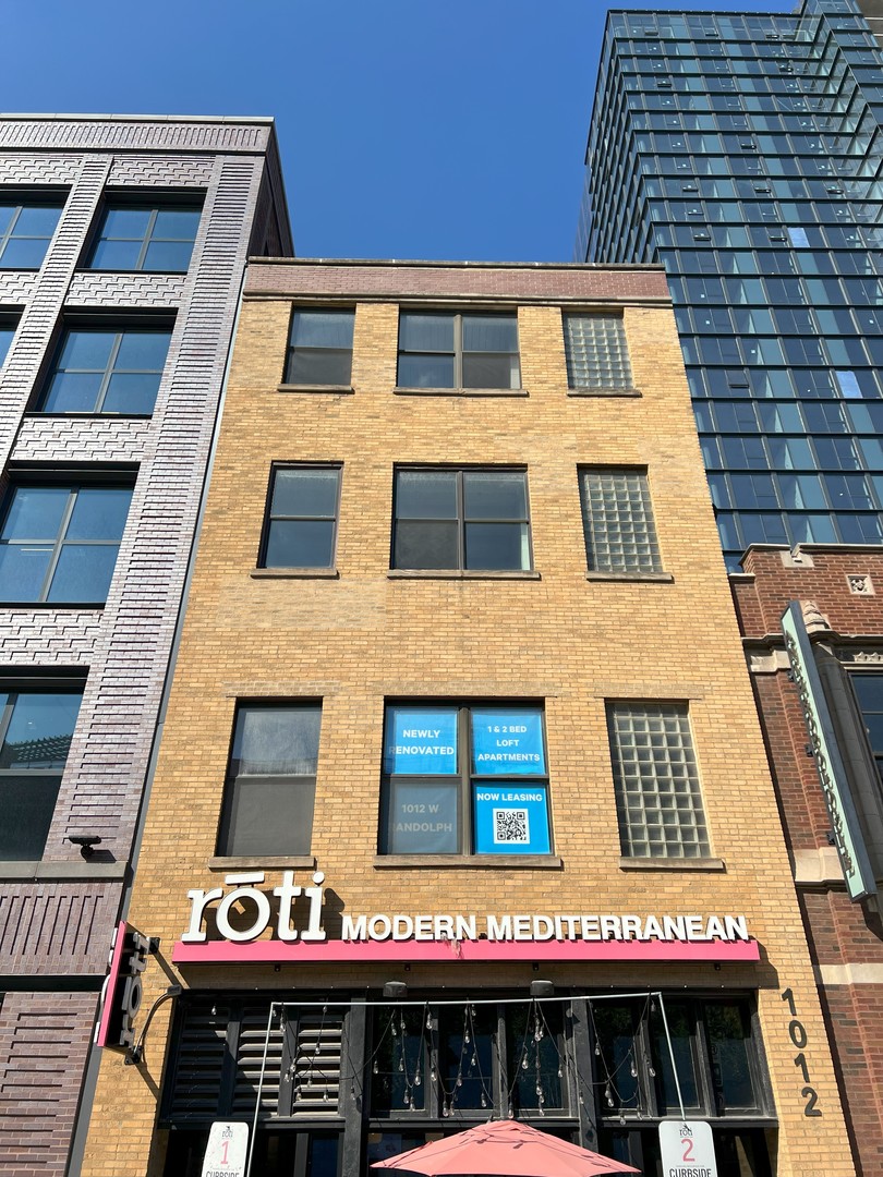 1012 W Randolph Street Unit: 2