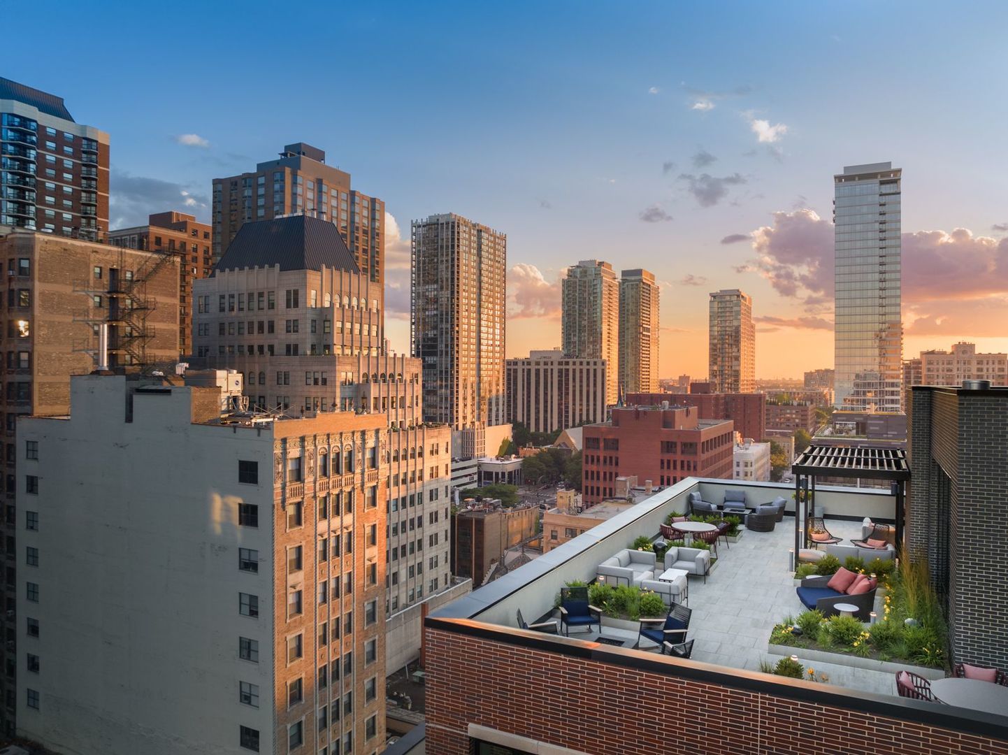 1210 N State Parkway Unit: 1002
