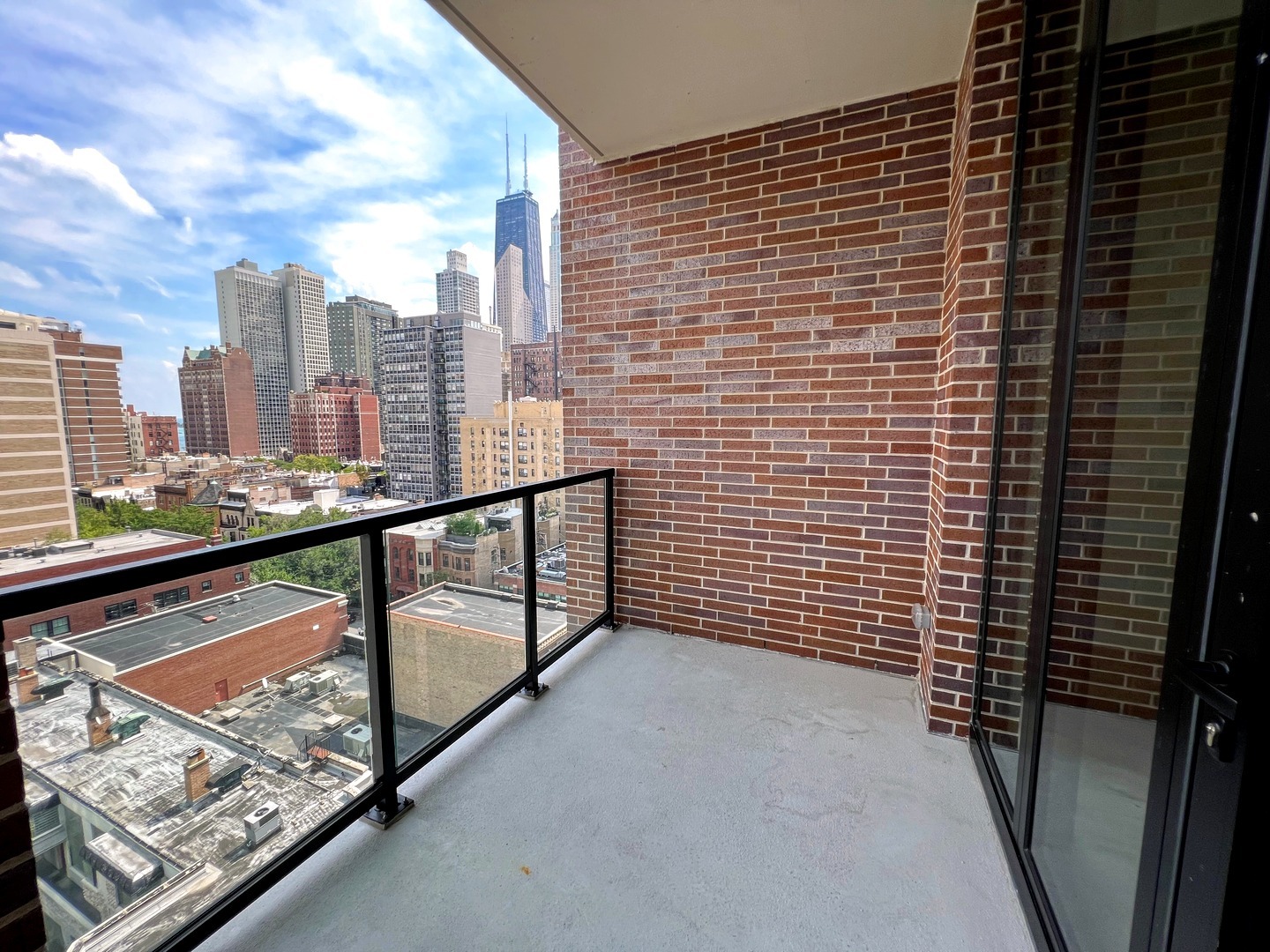 1210 N State Parkway Unit: 1002
