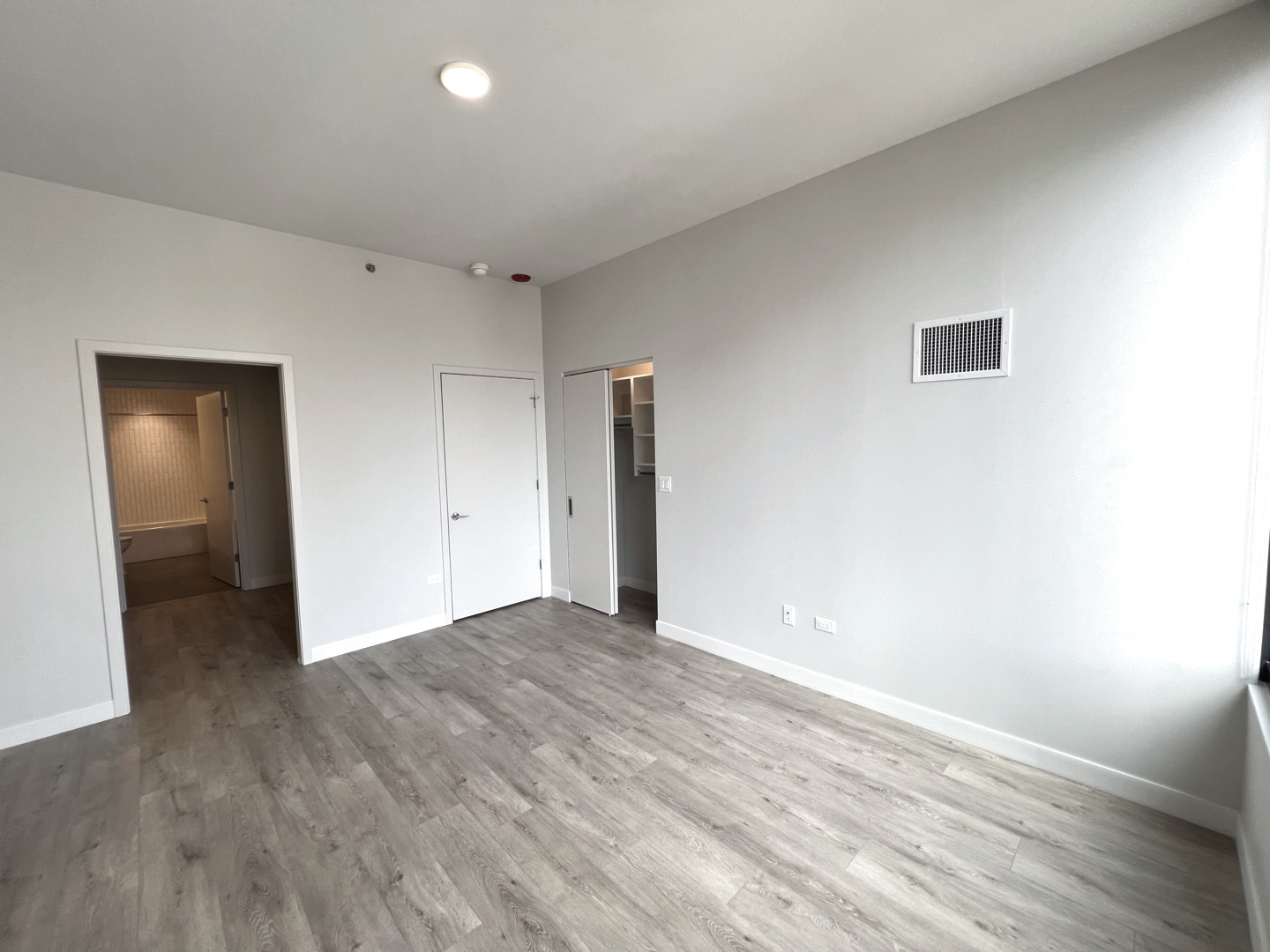 1210 N State Parkway Unit: 1002