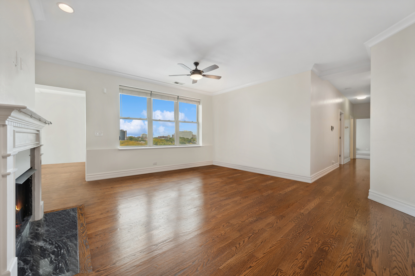 1470 W Carmen Avenue Unit: 502