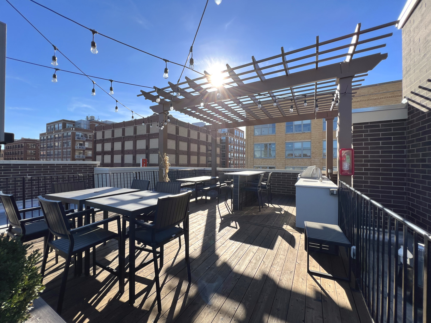 1002 W Van Buren Street Unit: 201