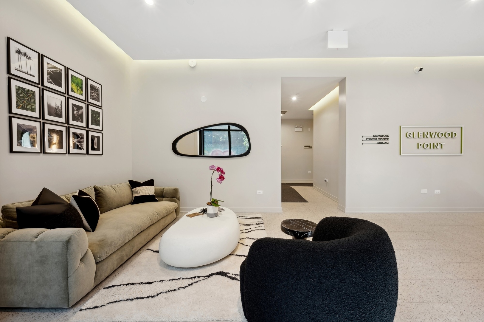 7006 N Glenwood Avenue Unit: 205