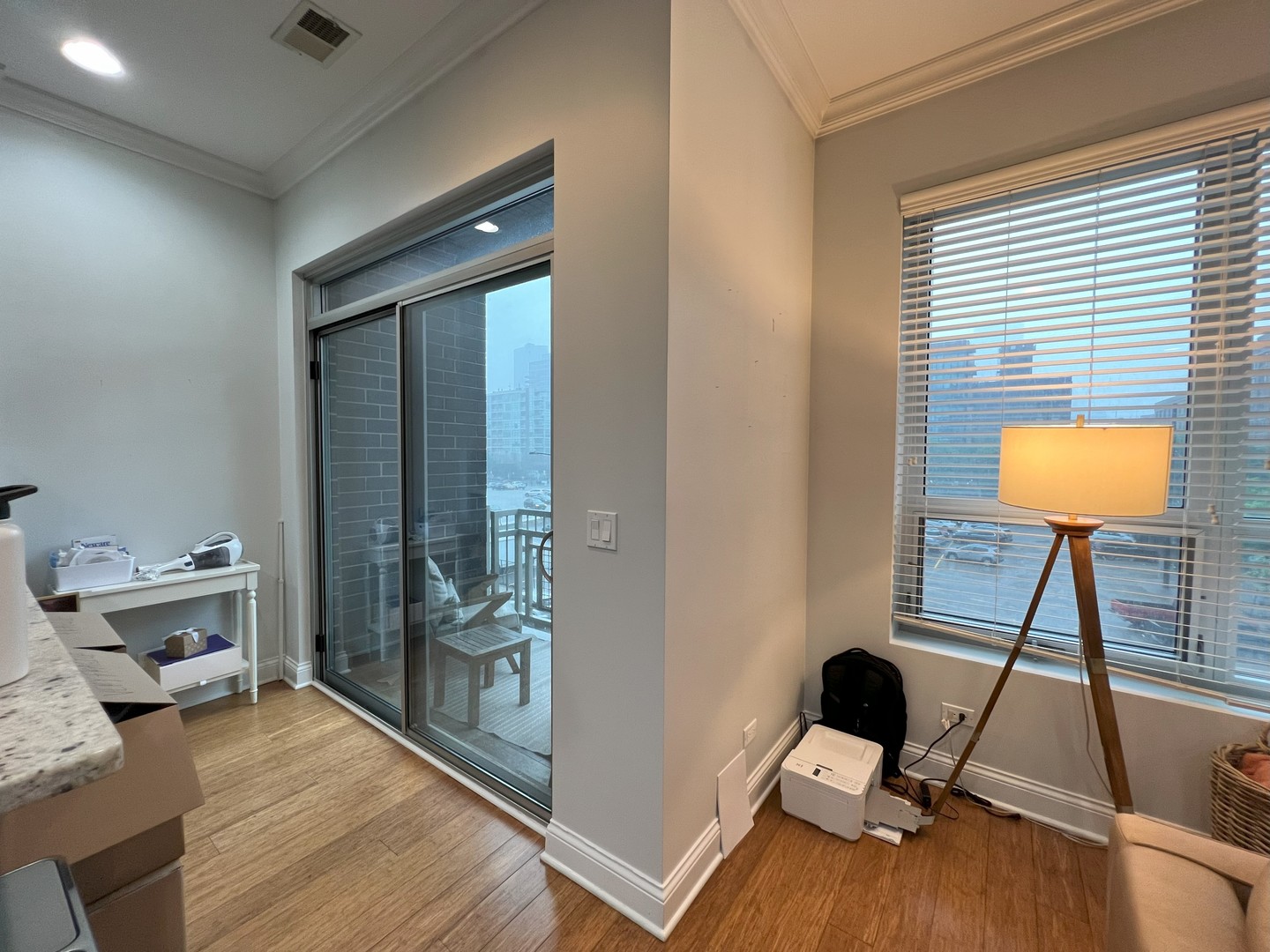 1002 W Van Buren Street Unit: 405