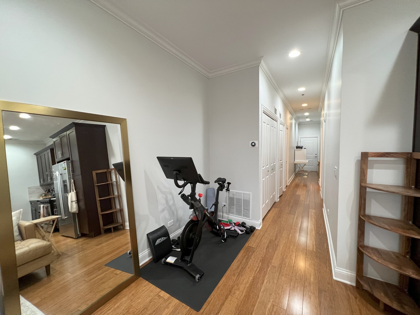 1002 W Van Buren Street Unit: 405