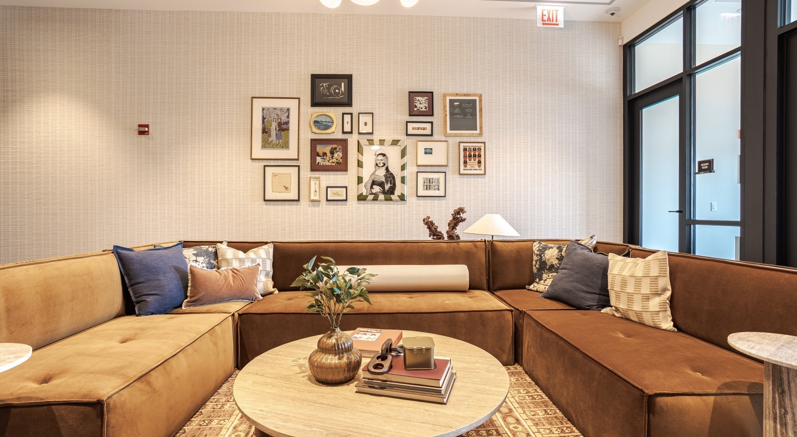1114 W Carroll Avenue Unit: PH-3202