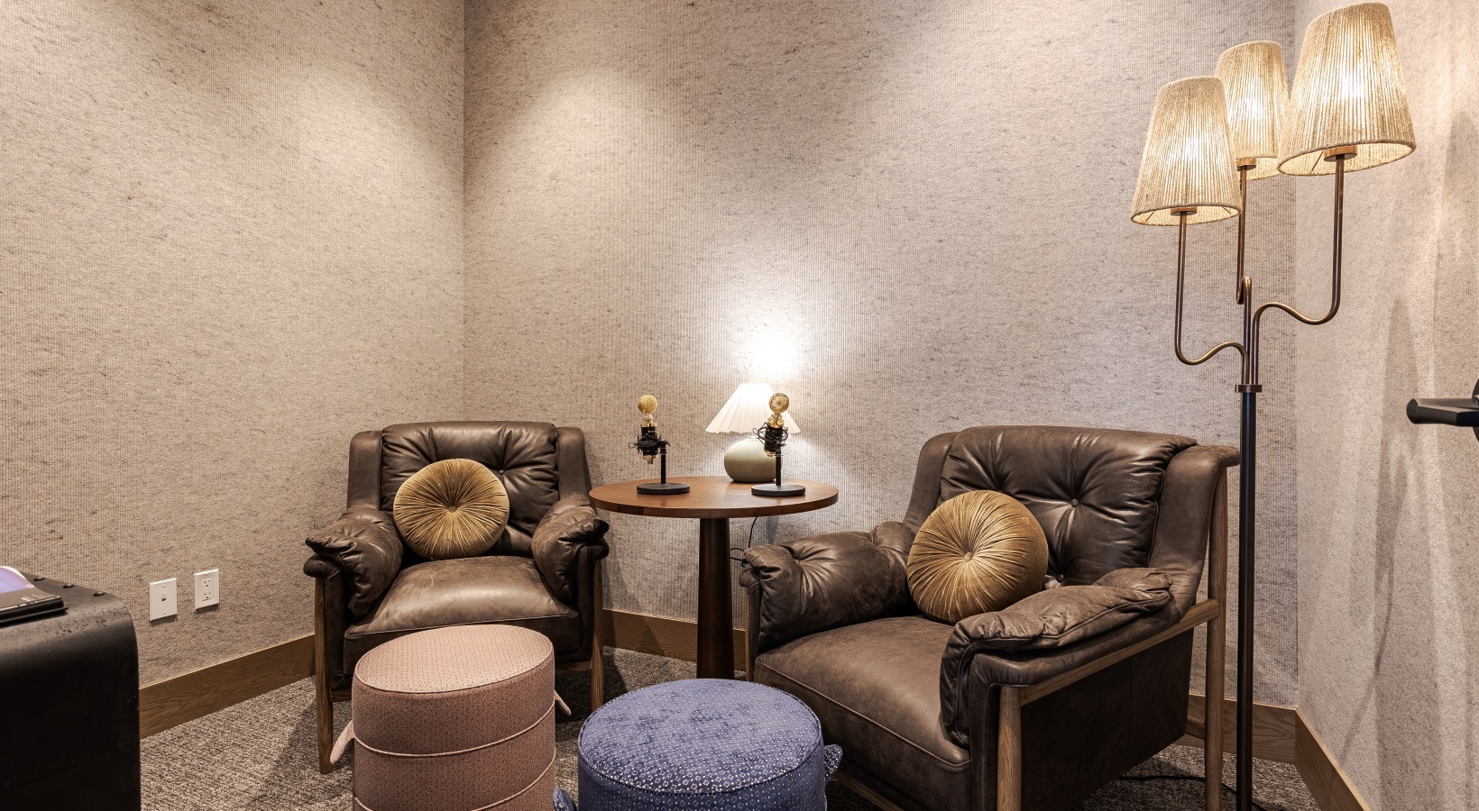 1114 W Carroll Avenue Unit: PH-3202