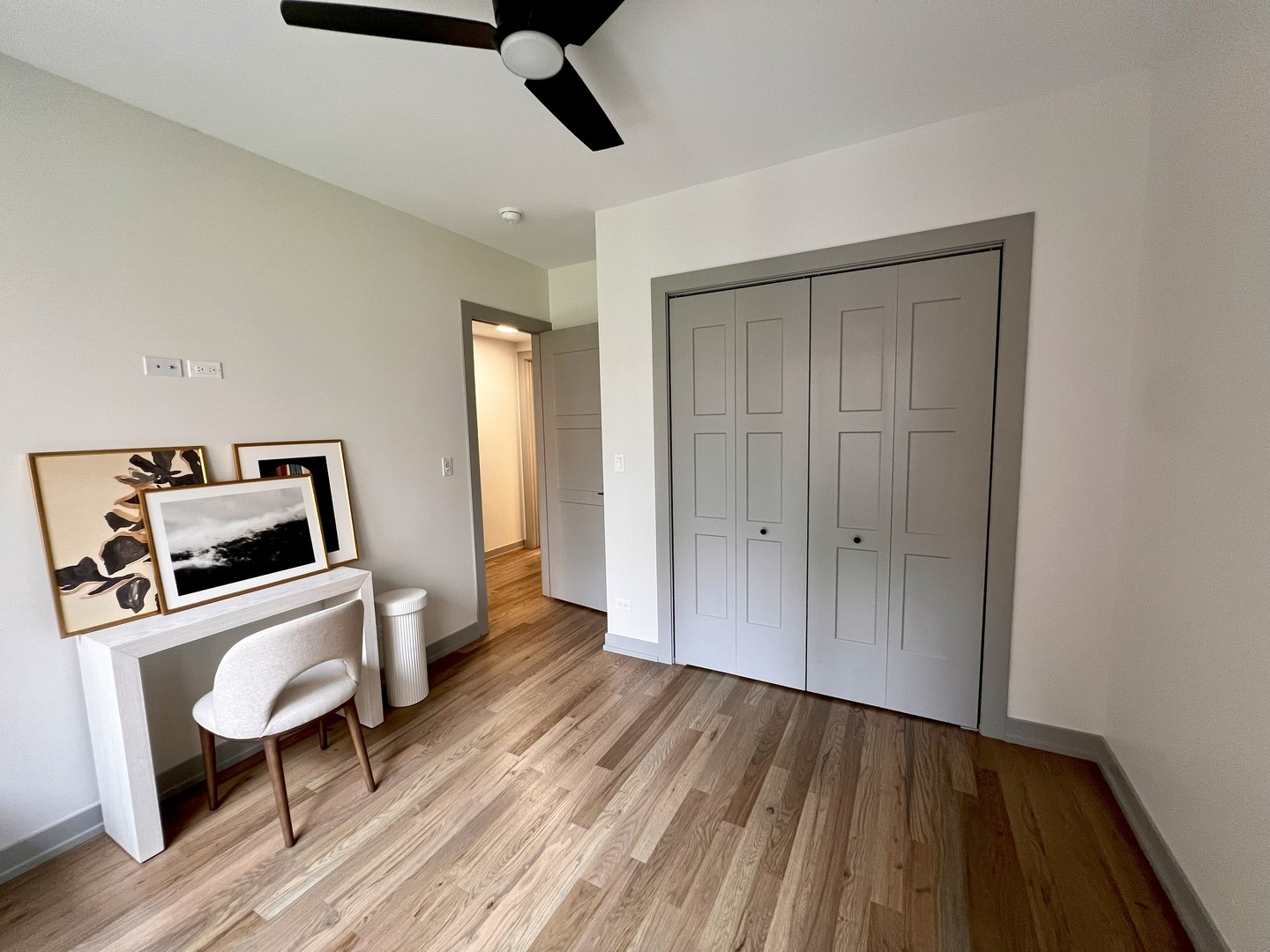 1337 W Estes Avenue Unit: 3A