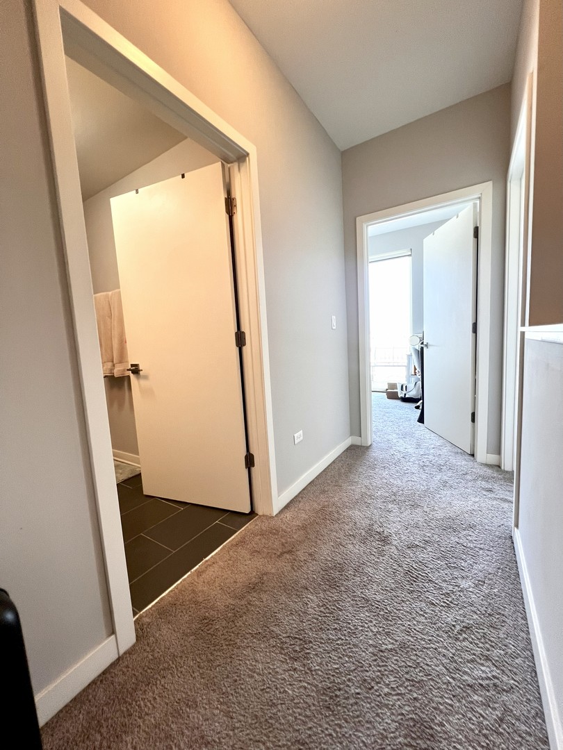 1545 W North Avenue Unit: 407