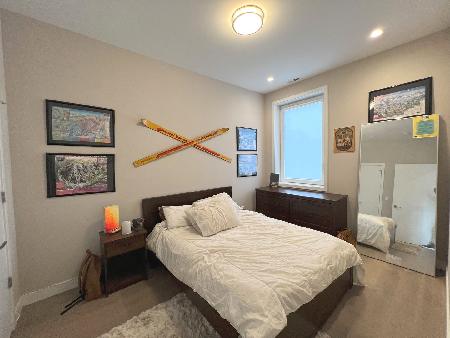 3757 N Sheffield Avenue Unit: 204