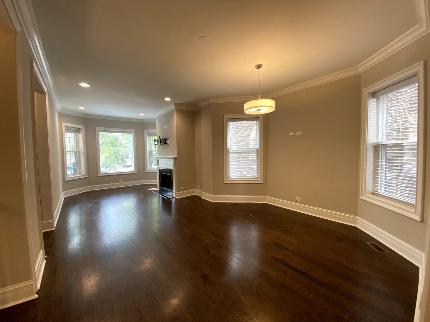 3728 N Magnolia Avenue Unit: 1