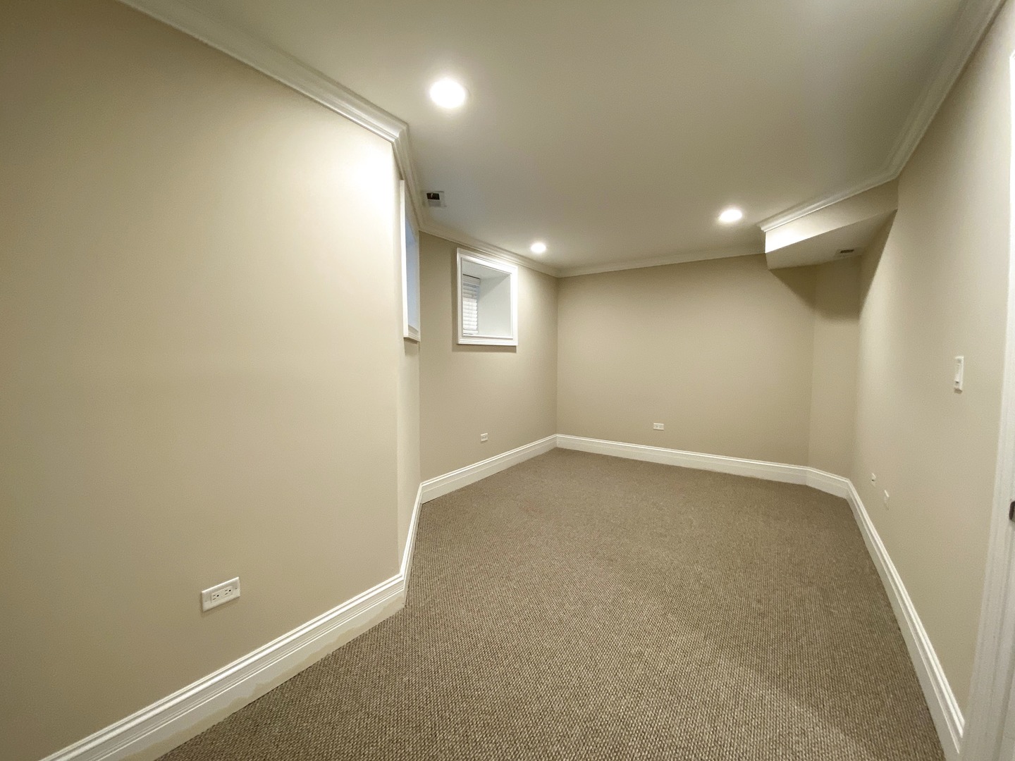 3728 N Magnolia Avenue Unit: 1
