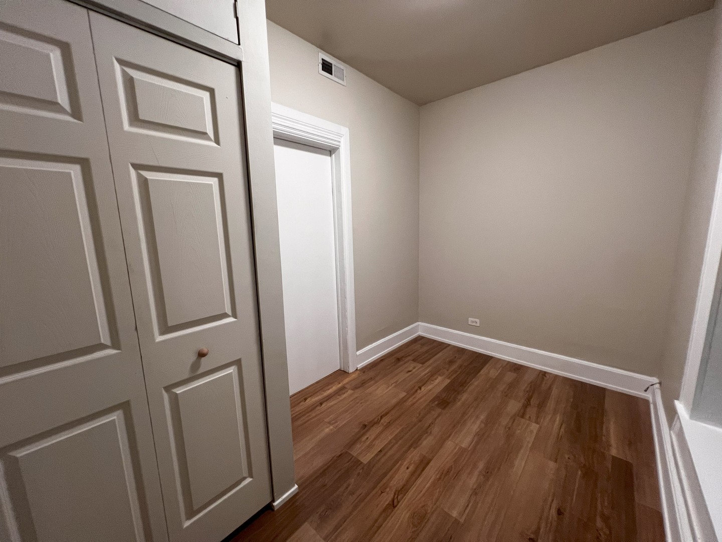 1811 W Cortland Street Unit: G