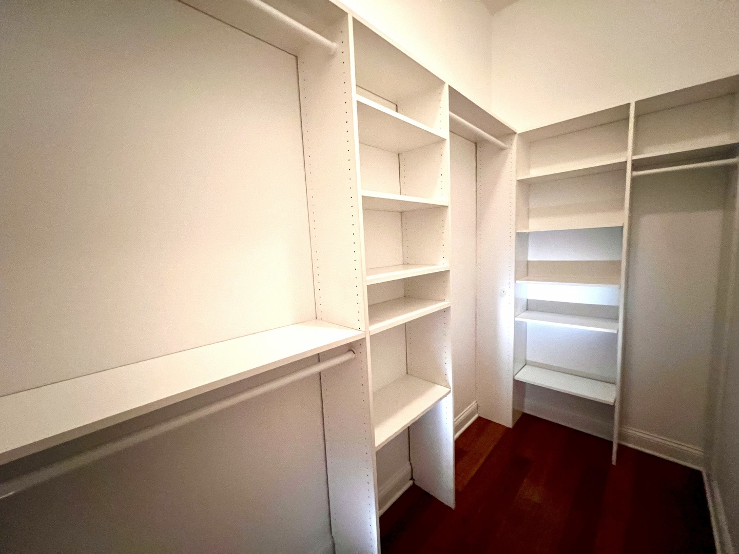 1002 W Van Buren Street Unit: 102