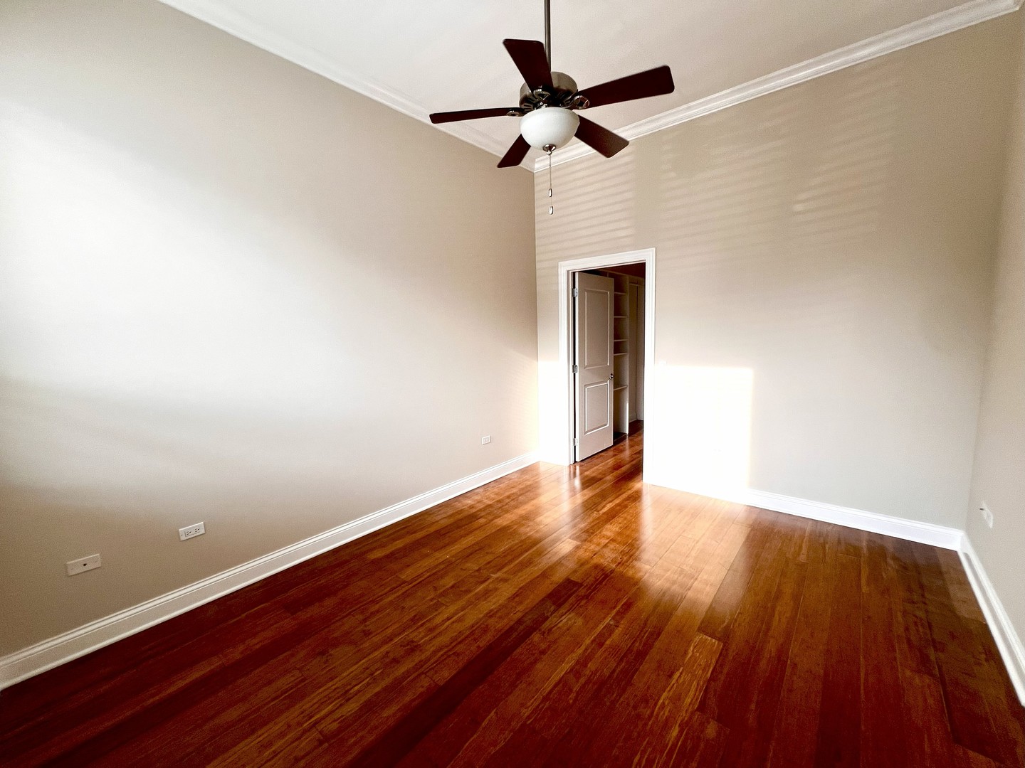 1002 W Van Buren Street Unit: 102