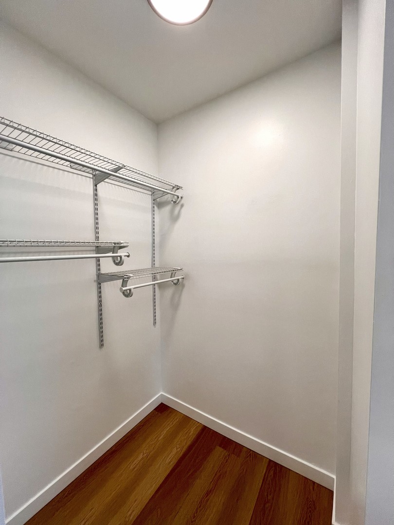 1650 W Roscoe Street Unit: 508