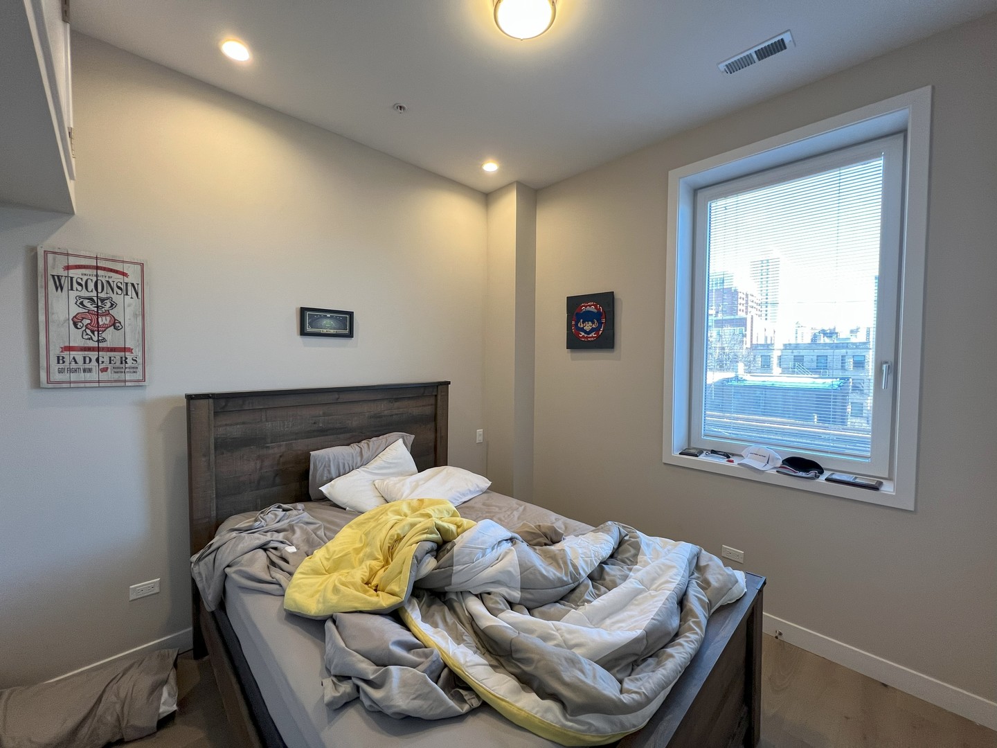 3757 N Sheffield Avenue Unit: 313