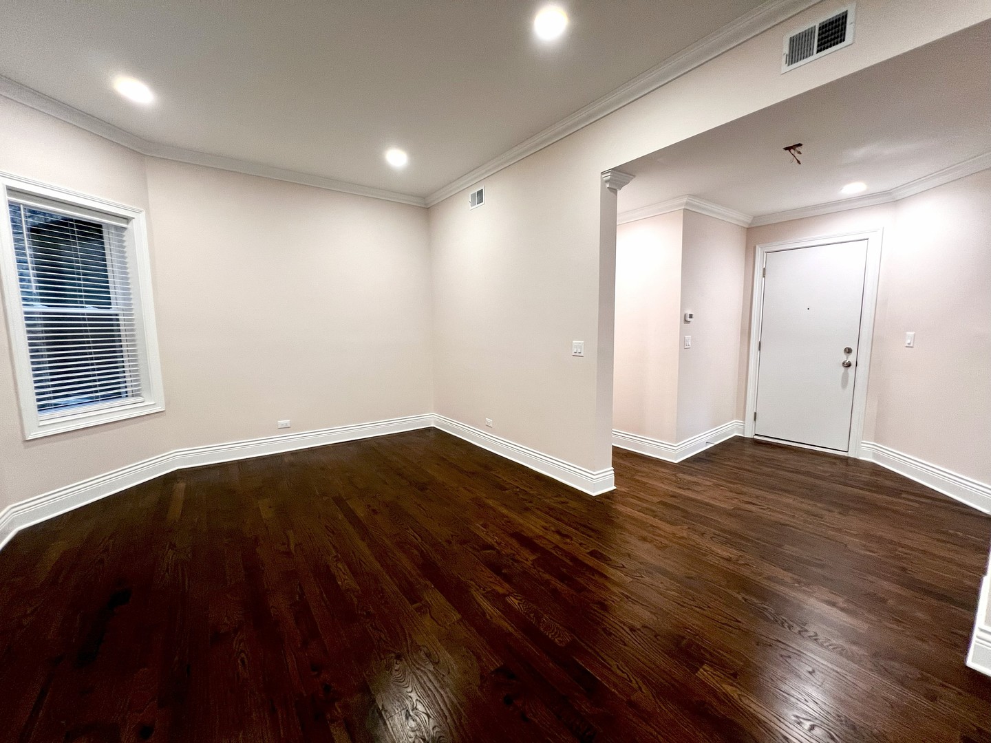 670 W Sheridan Road Unit: 1