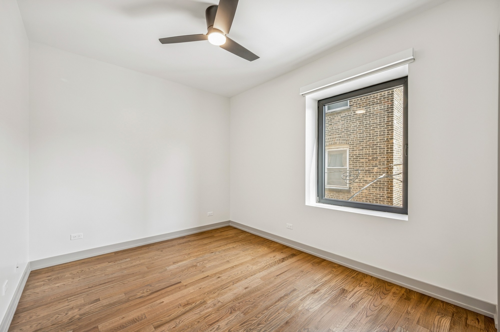 1337 W Estes Avenue Unit: 3C