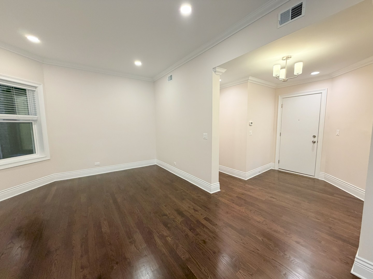 670 W Sheridan Road Unit: 1