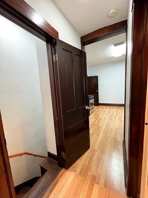 1231 N Greenview Avenue Unit: 1F