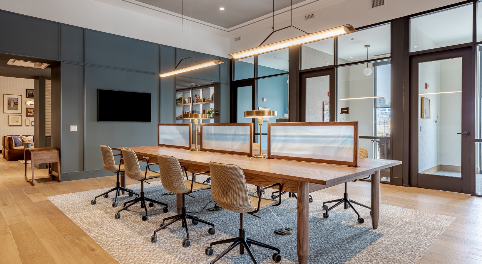 1114 W Carroll Avenue Unit: PH-3202