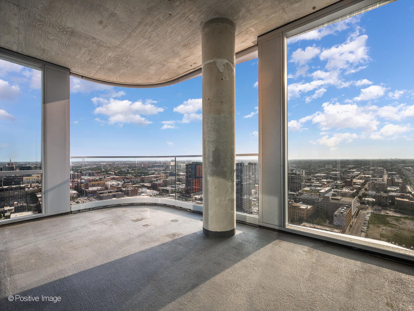 1114 W Carroll Avenue Unit: PH-3204