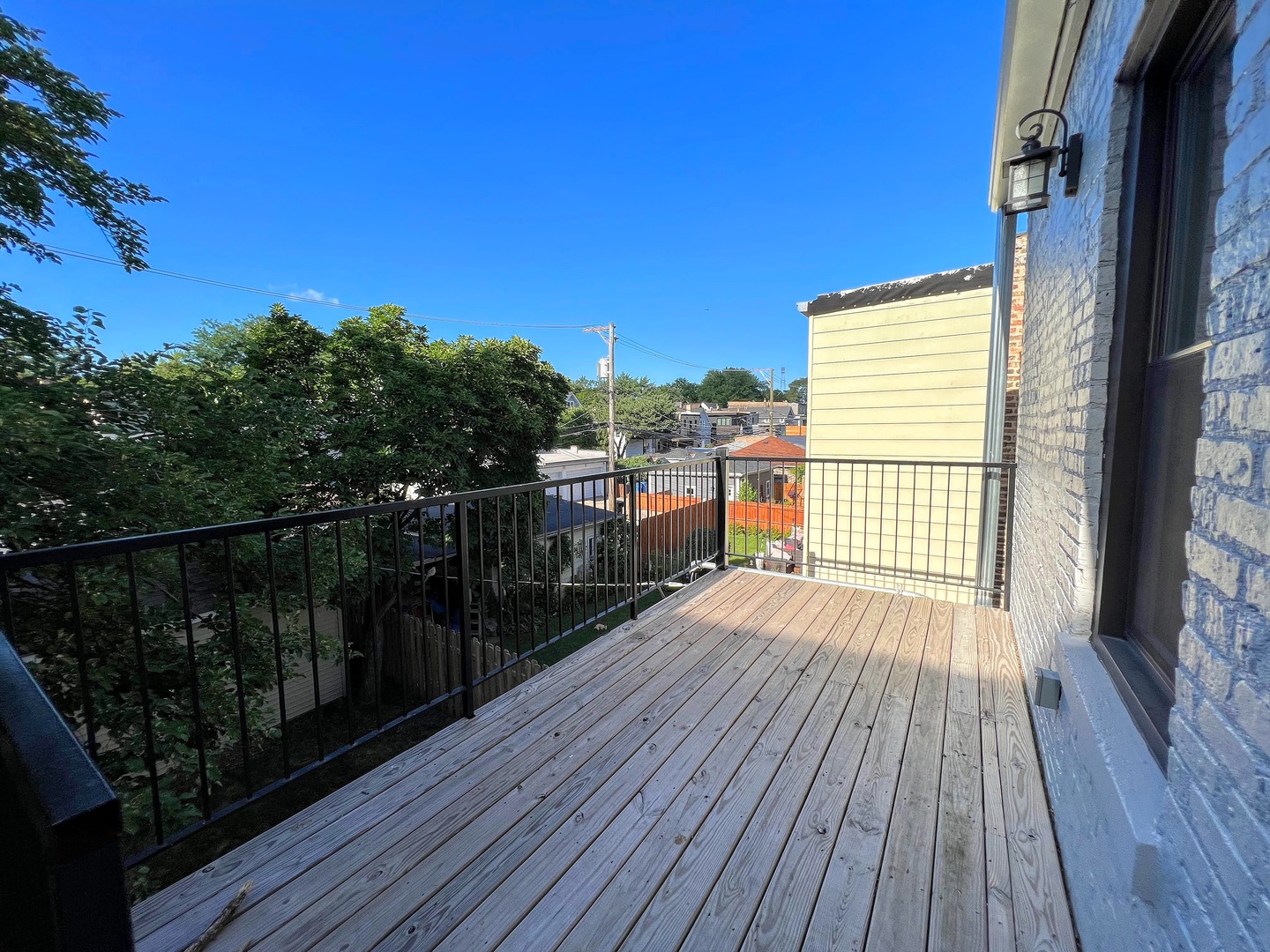 1744 W Winnemac Avenue Unit: 2