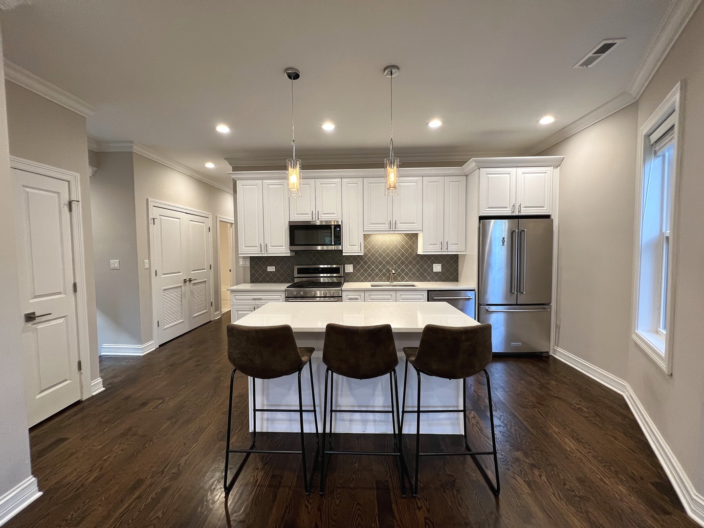 1744 W Winnemac Avenue Unit: 2