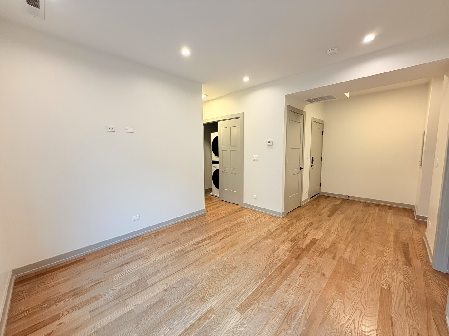 1339 W Estes Avenue Unit: 3D