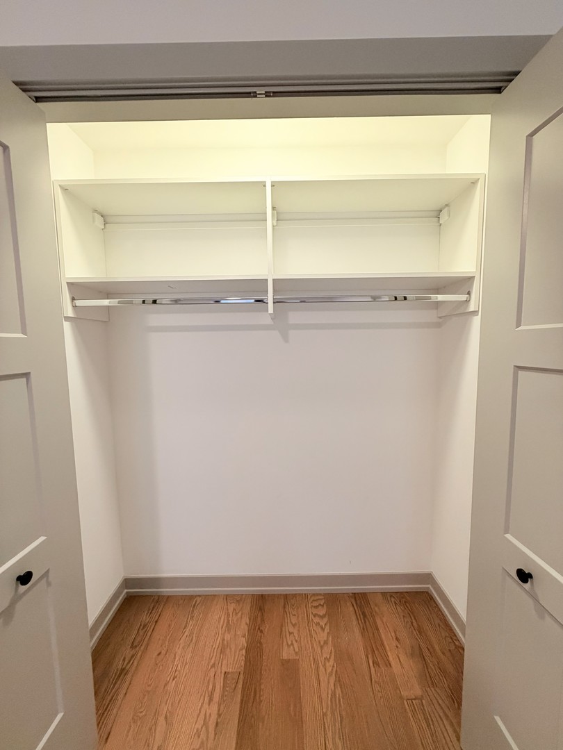 1339 W Estes Avenue Unit: 3D