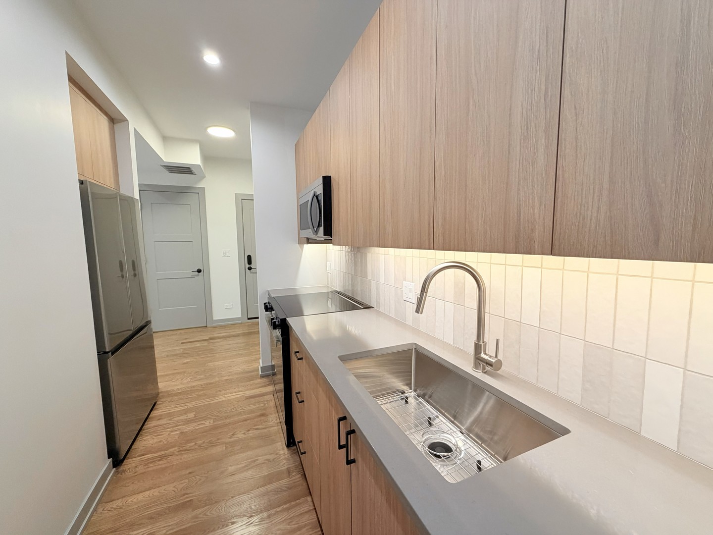 1339 W Estes Avenue Unit: 3D