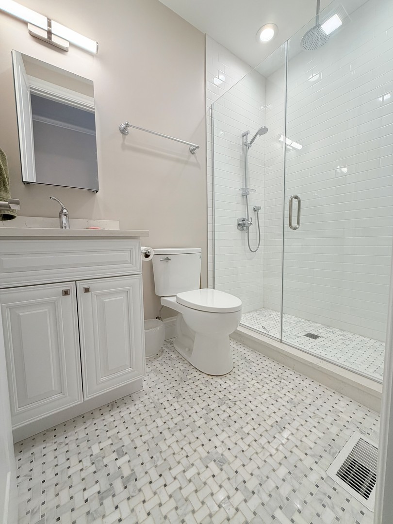 3646 N Fremont Street Unit: 1