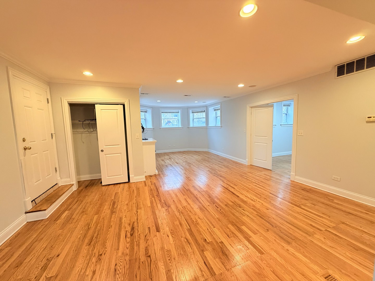 1416 W Lunt Avenue Unit: GDN