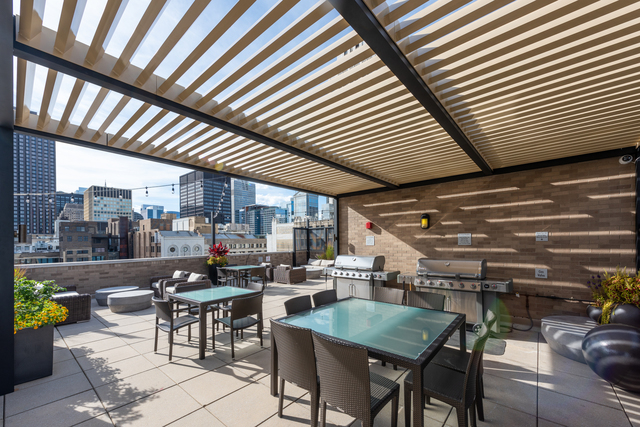 6 N Michigan Avenue Unit: 1505