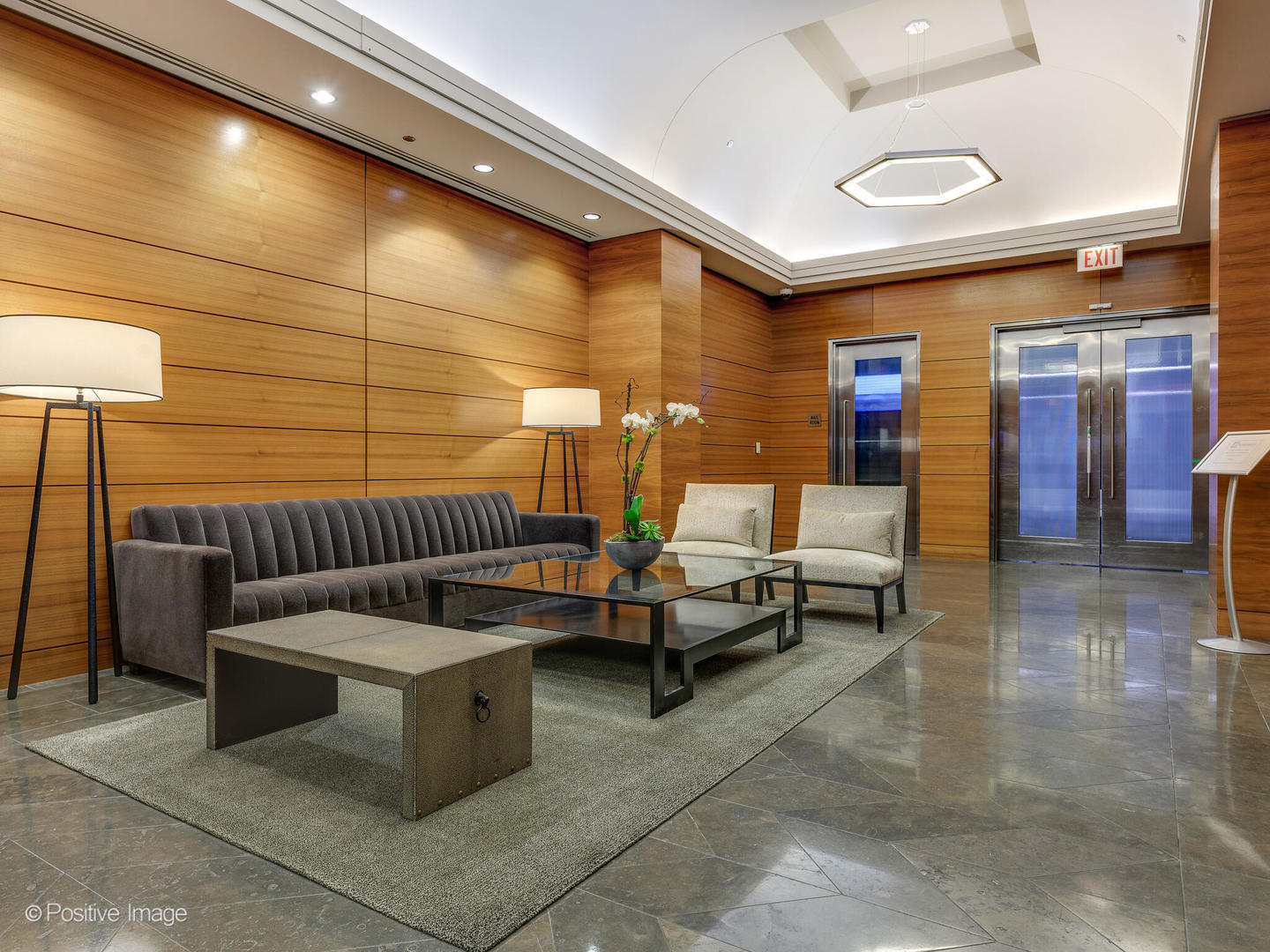 6 N Michigan Avenue Unit: 1505