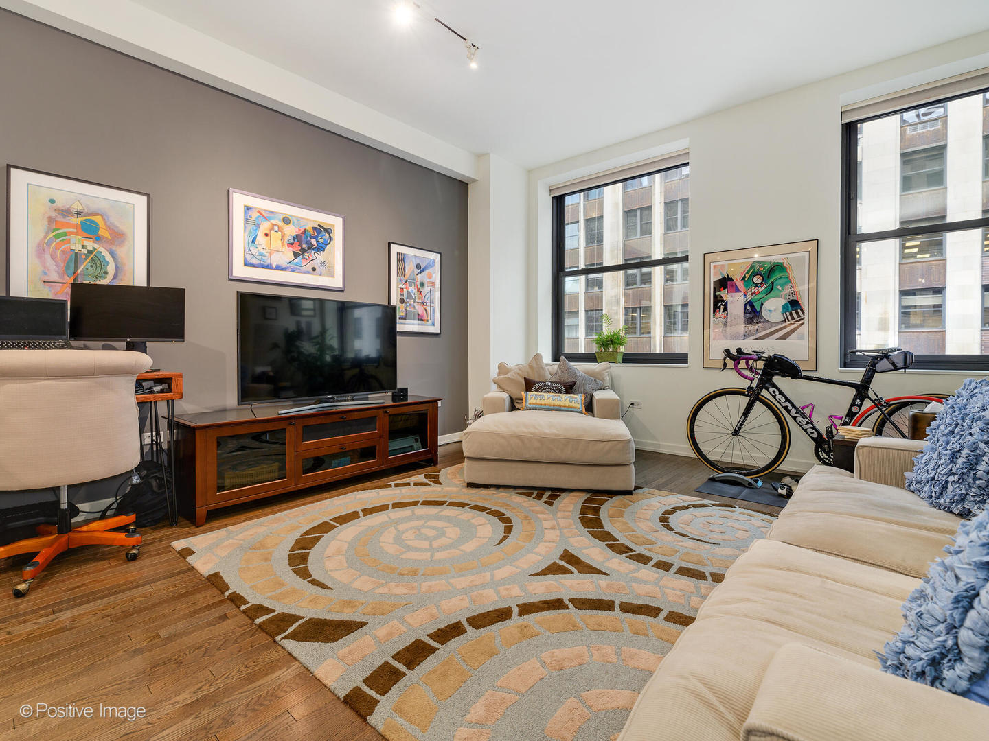 6 N Michigan Avenue Unit: 1505