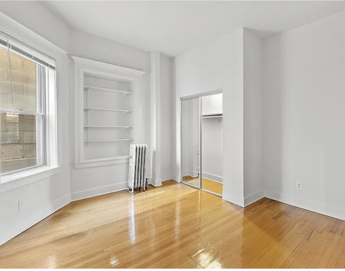 668 W Sheridan Road Unit: 1