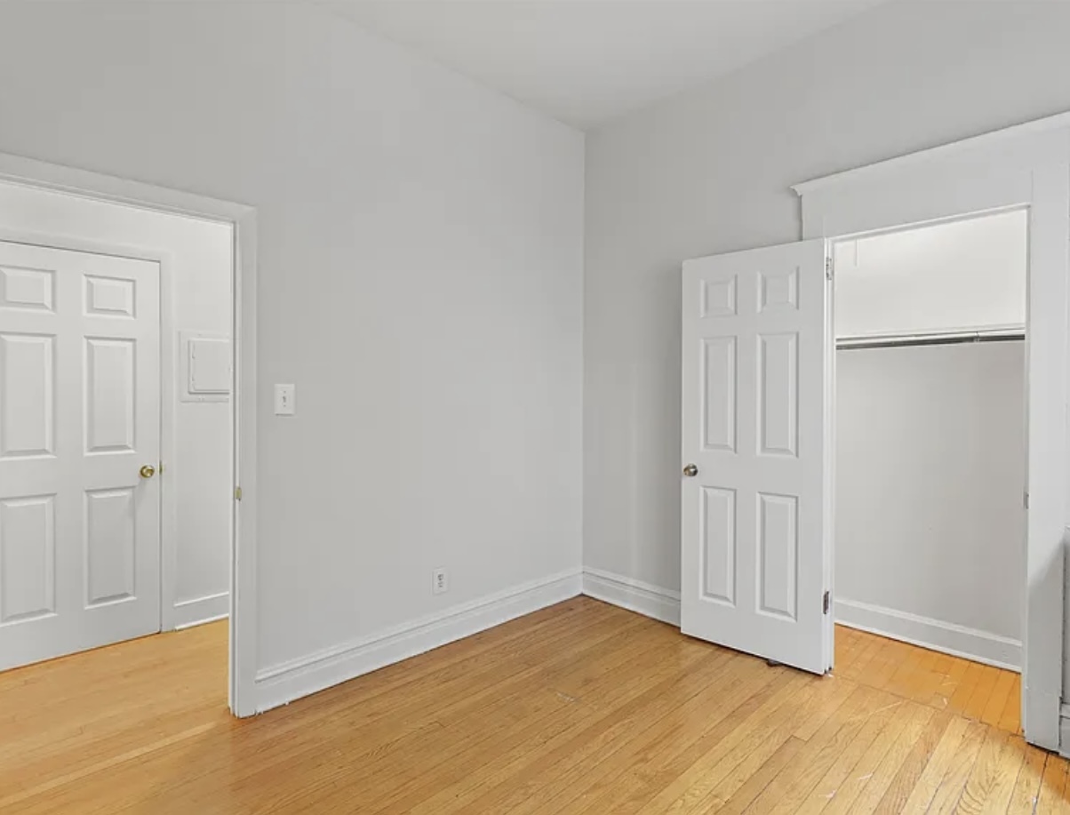 668 W Sheridan Road Unit: 1