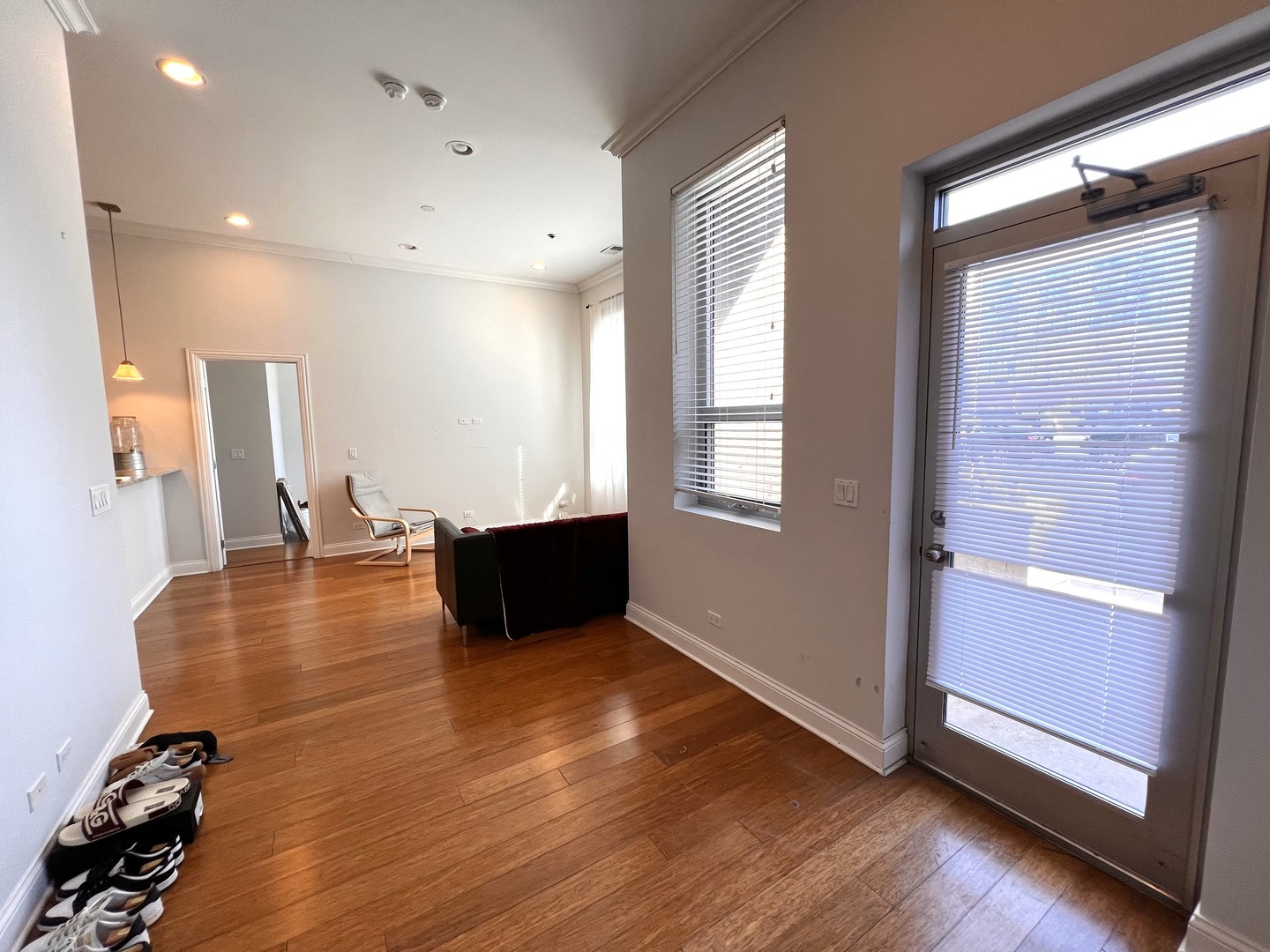 1002 W Van Buren Street Unit: 101