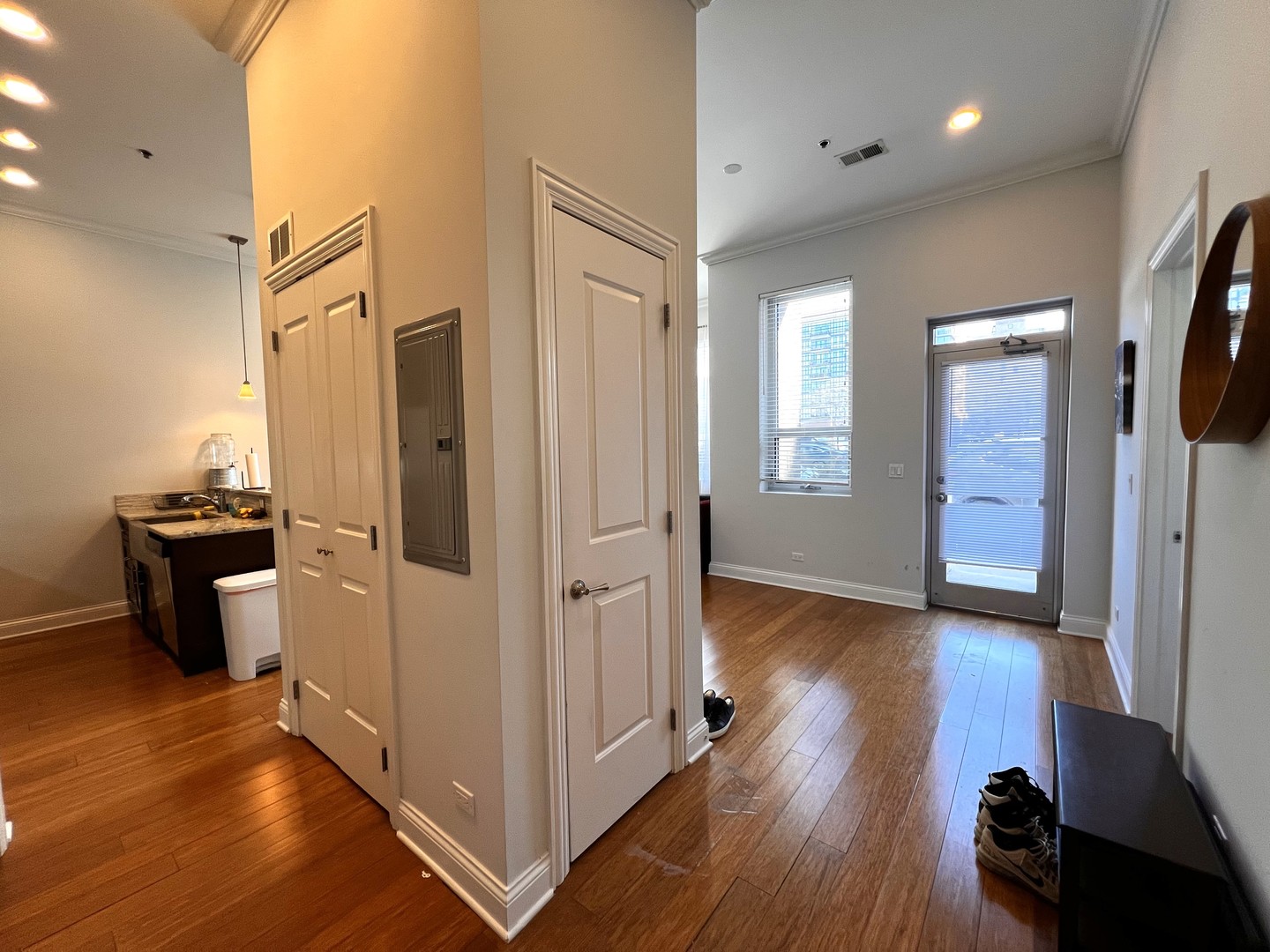 1002 W Van Buren Street Unit: 101