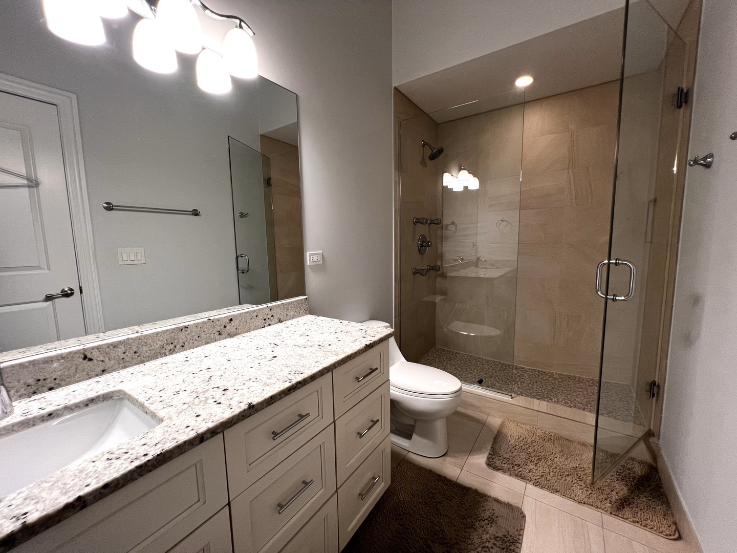 1002 W Van Buren Street Unit: 101