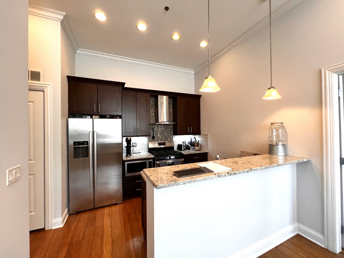 1002 W Van Buren Street Unit: 101