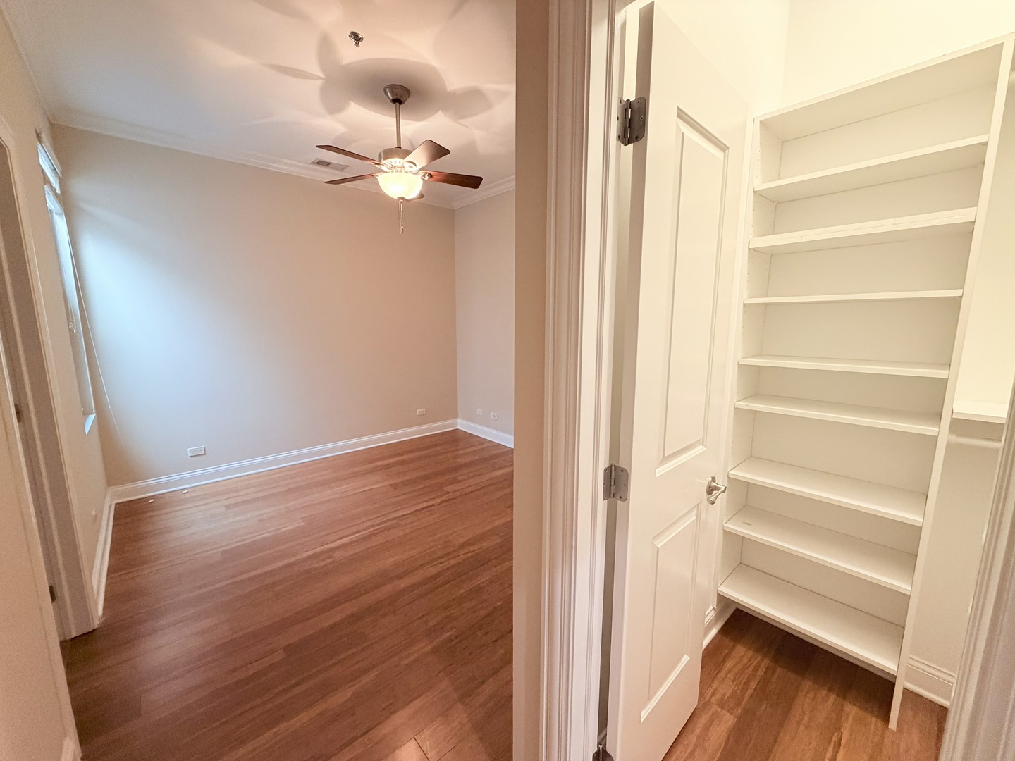 1002 W Van Buren Street Unit: 205