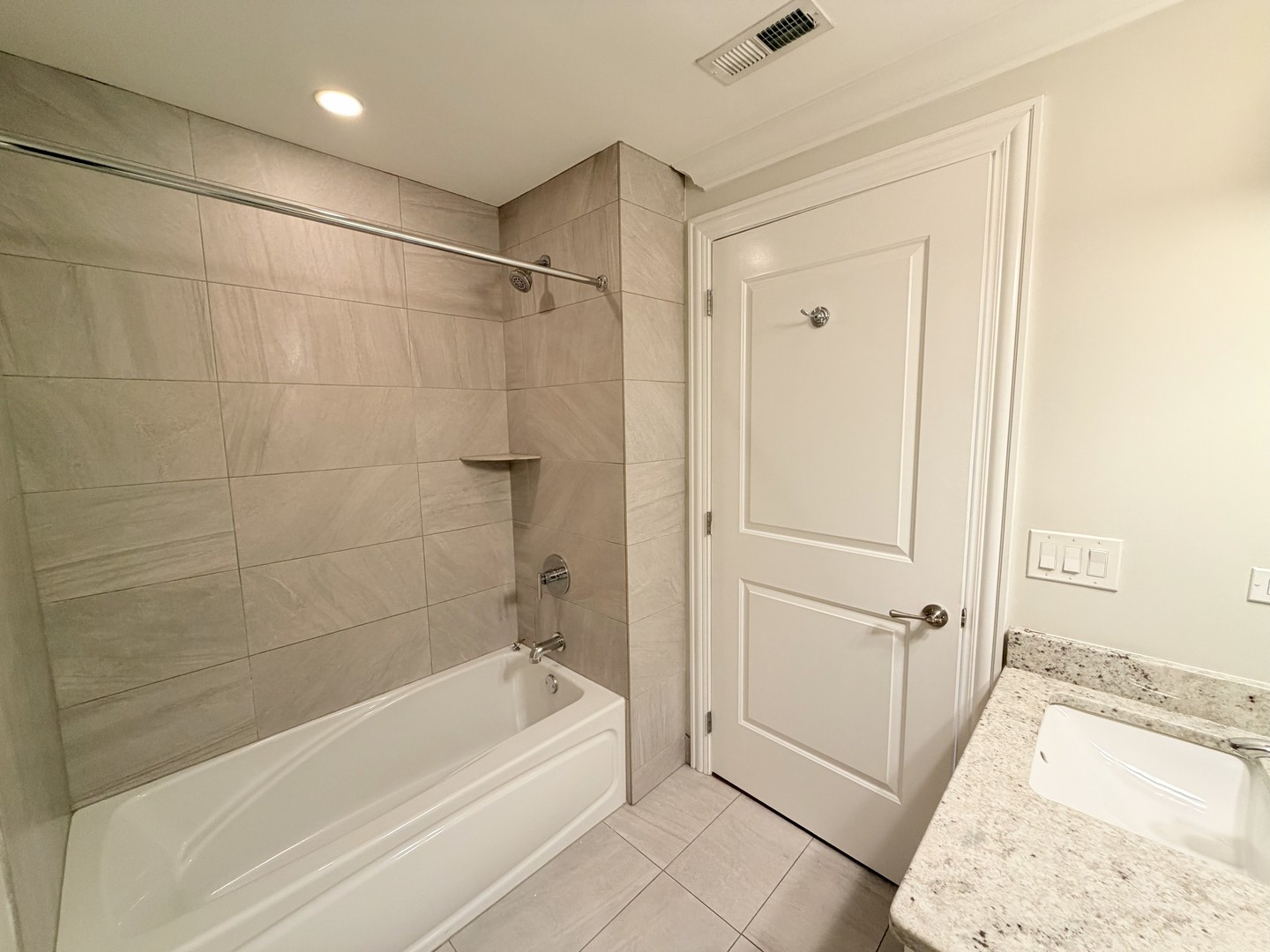 1002 W Van Buren Street Unit: 205